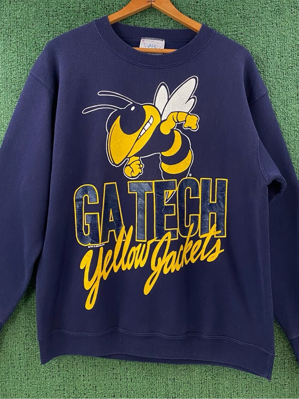 VTG 90’s Georgia Tech Yellow Jackets Large Graphic Sweatshirt Men Large USA Made